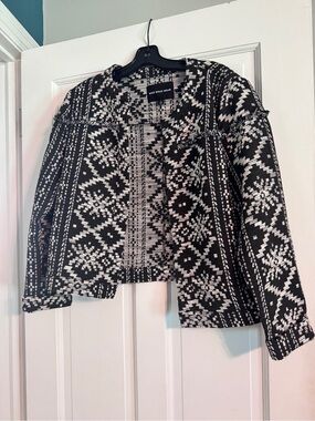 Who What Wear Black and White Geometric Knit Cardigan